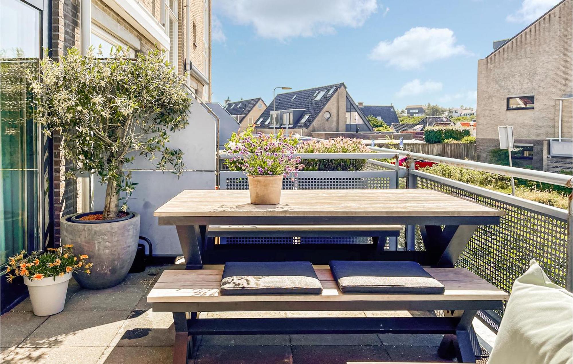 Gorgeous Home In Bergen Aan Zee Exterior foto